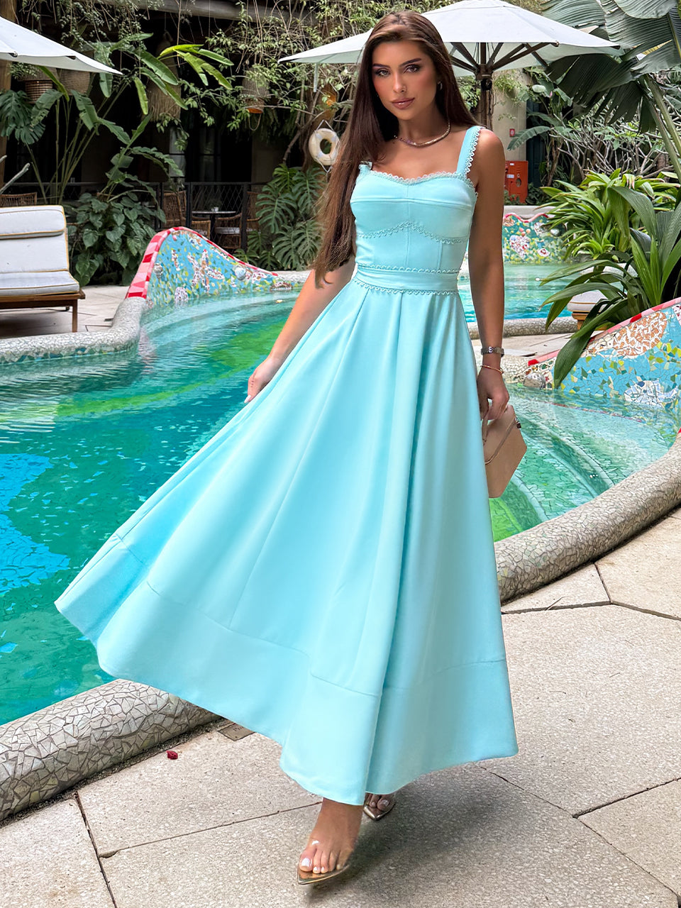 Azzurra Fresh Vestido midi Azzurra en crepé azul