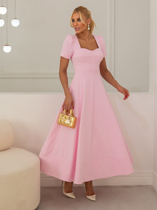 Vestido Midi de Crepe Estruturado com Manga Bufante e Decote Coração Rosa Rosebloom