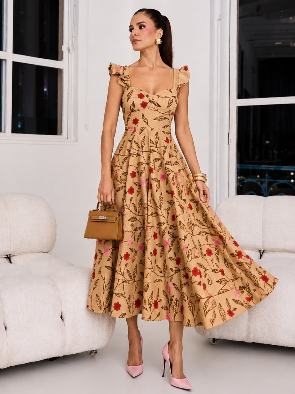 Vestido Catalina Midi Rodado em Telado Bordado Bege | Limonada Pink