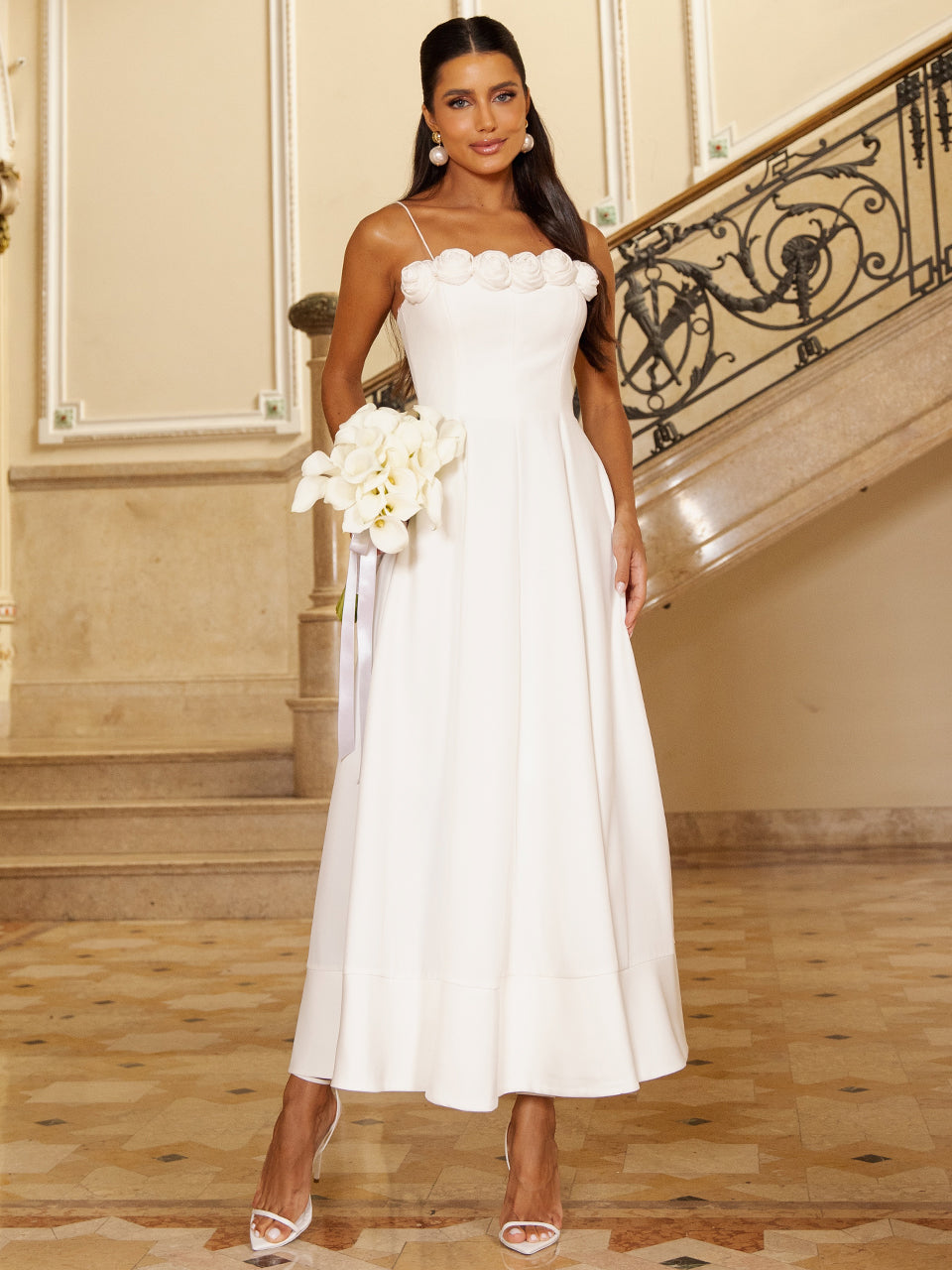 Vestido Midi de Crepe Off White Serafina