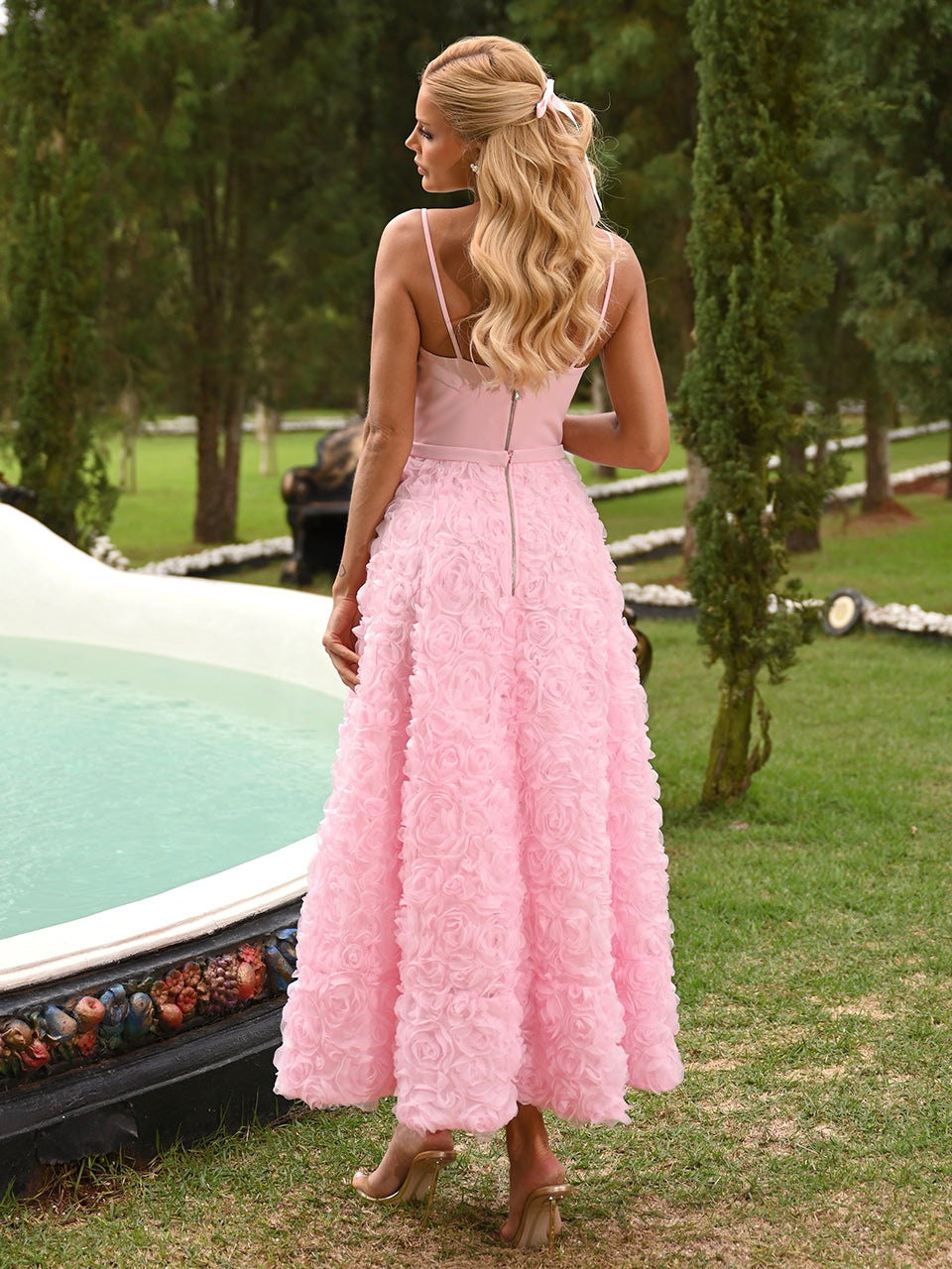 Vestido Raízes Midi Rosa Candy em Crepe e Tule Floral 3D | Limonada Pink